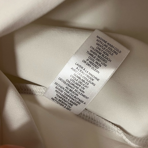 NWT light taupe TAHARI drape neck sleeveless shell, size small - Picture 4 of 6